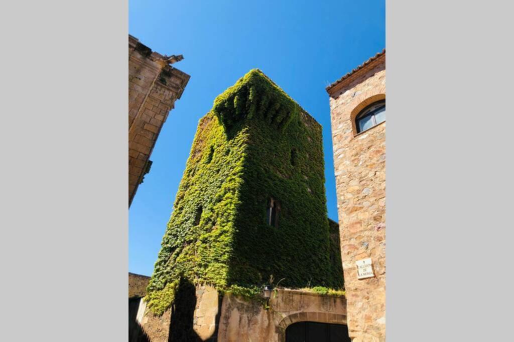El Escondite De La Muralla Caceres Luaran gambar